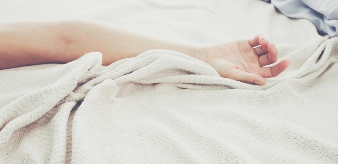 NUDE SLEEP BENEFITS